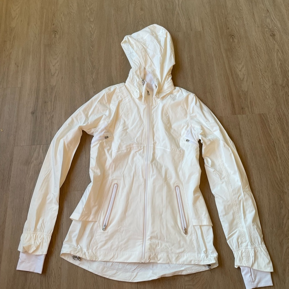 Lululemon white jacket